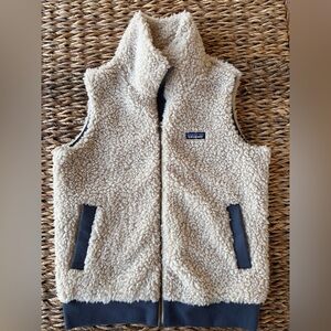 Patagonia Cream Sherpa Fleece Vest with Contrast Trim
